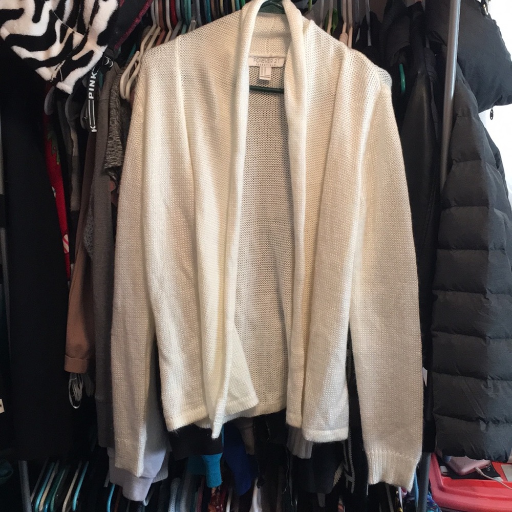 Cute forever 21 sweater